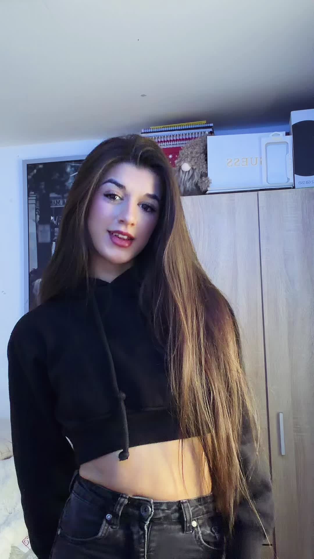 @𝒜𝓃𝒸𝓈𝒶💋
