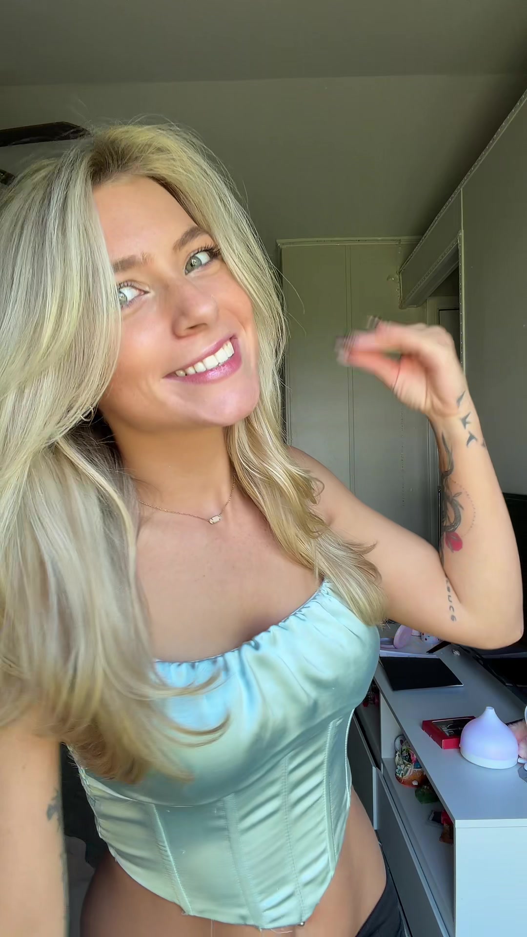 @KallieLynnn