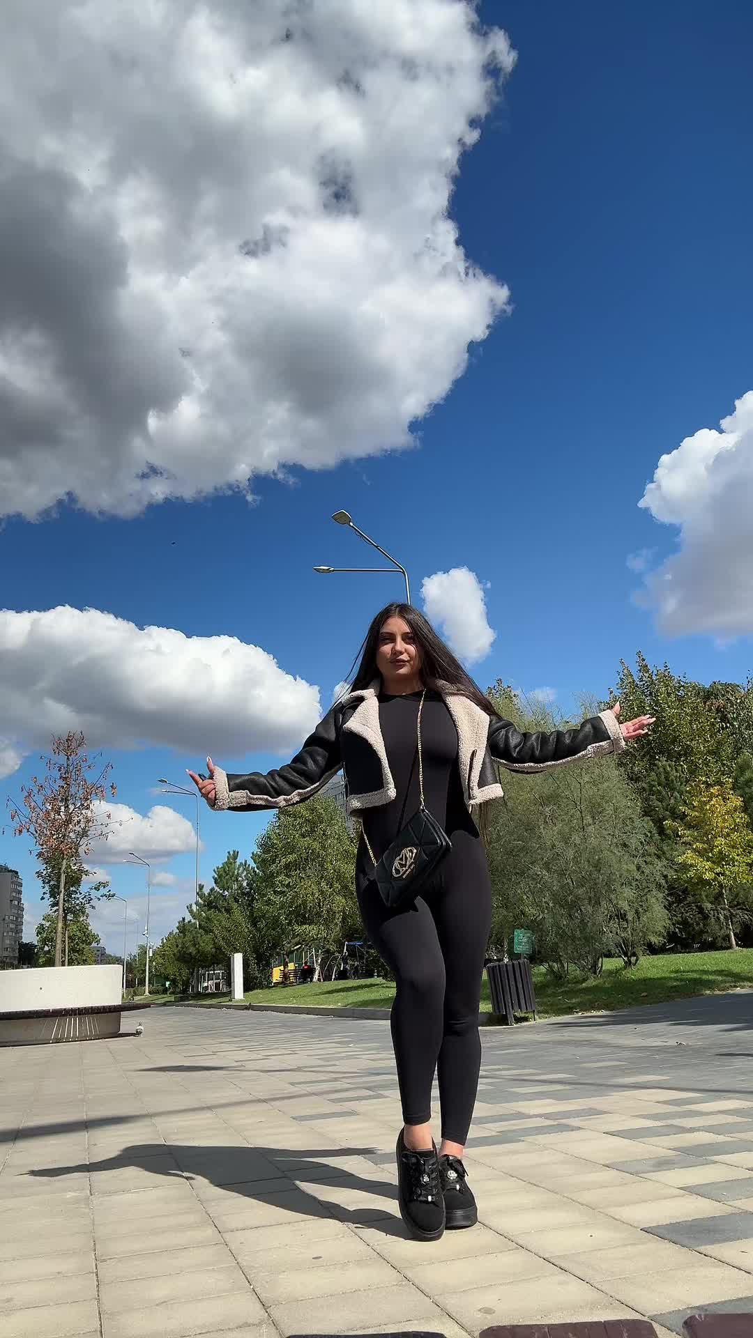 @Latina🤫