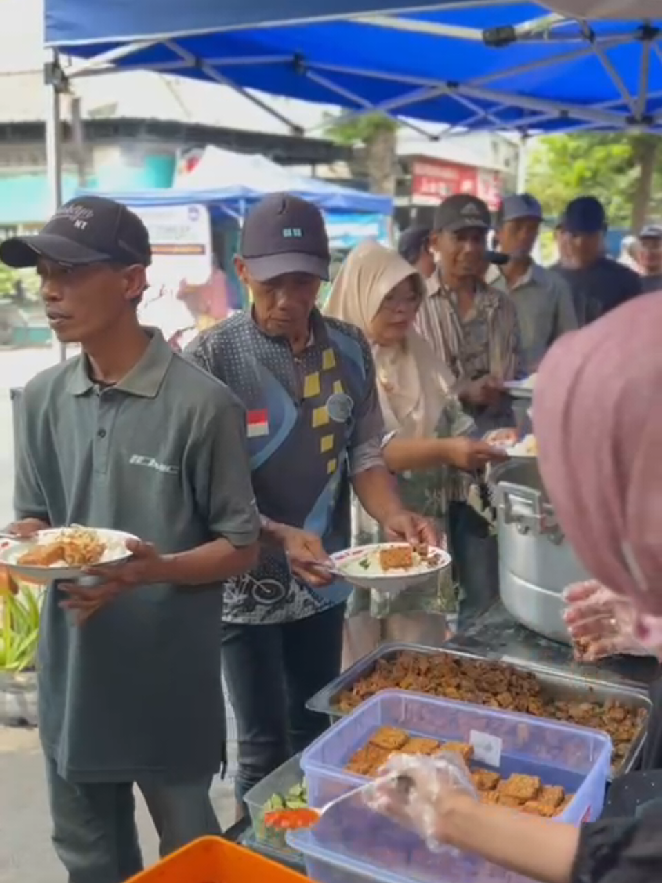 @makan_gratis_jombang