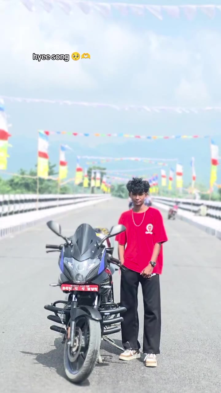 @💫𝙈🌍𝙉𝙐''