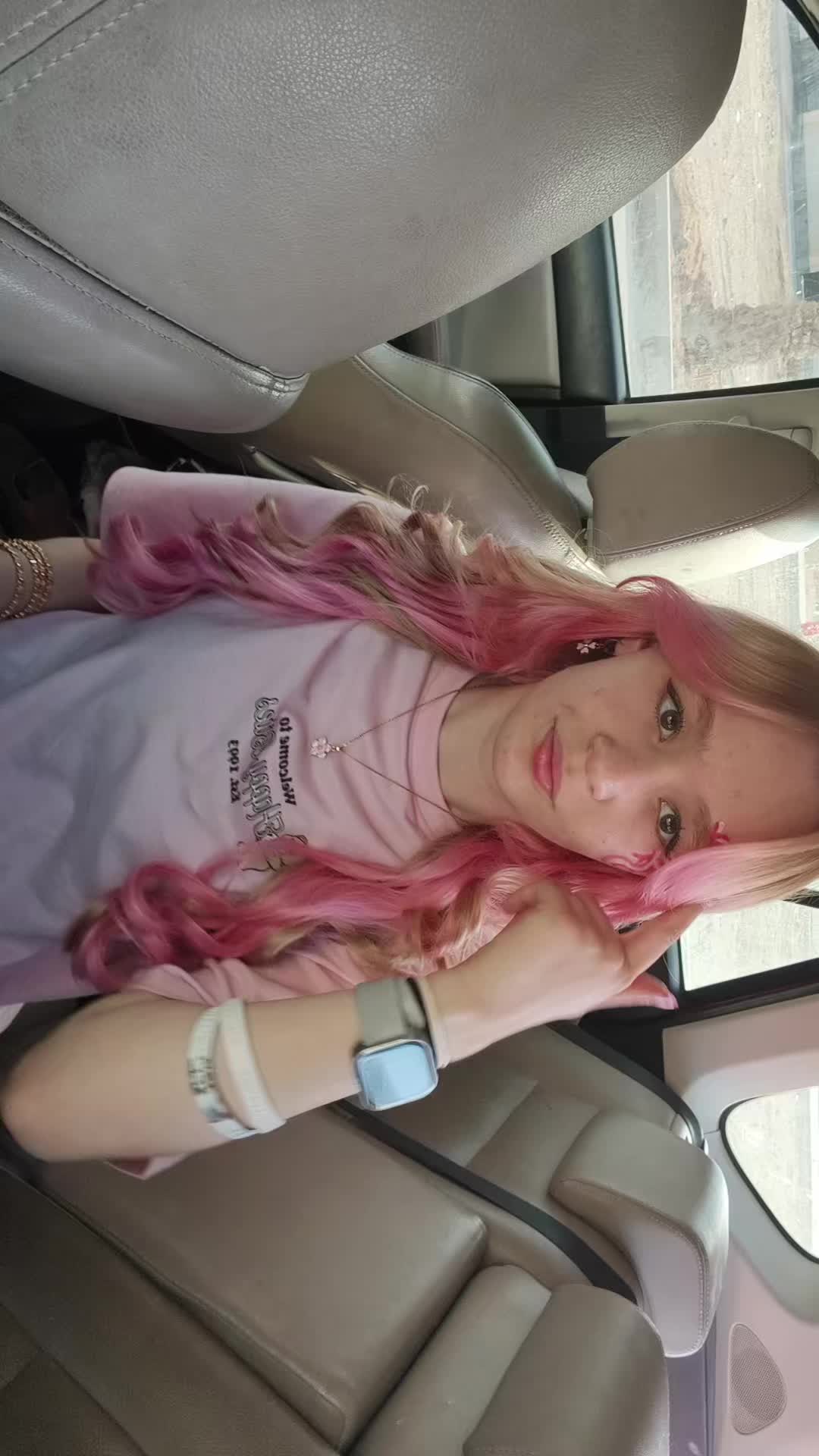 @pinkblondie30
