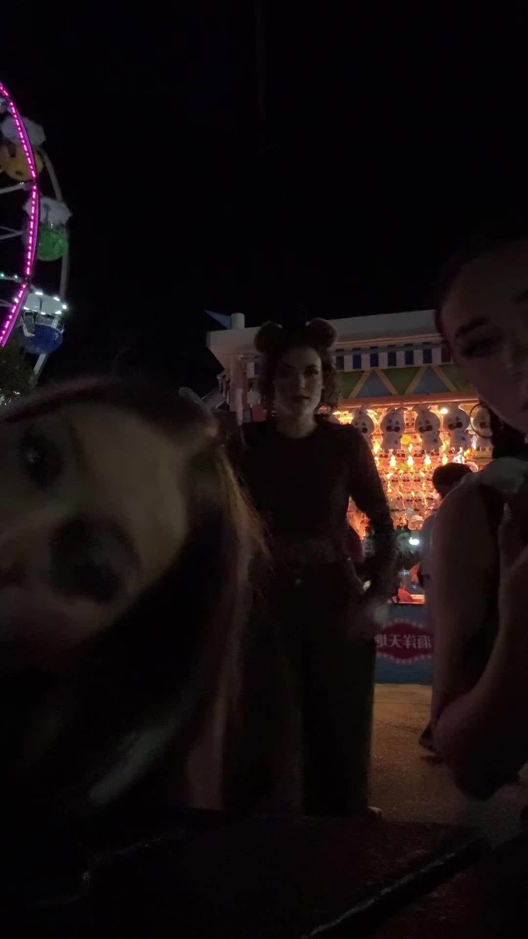 @gothamcitycaitlin