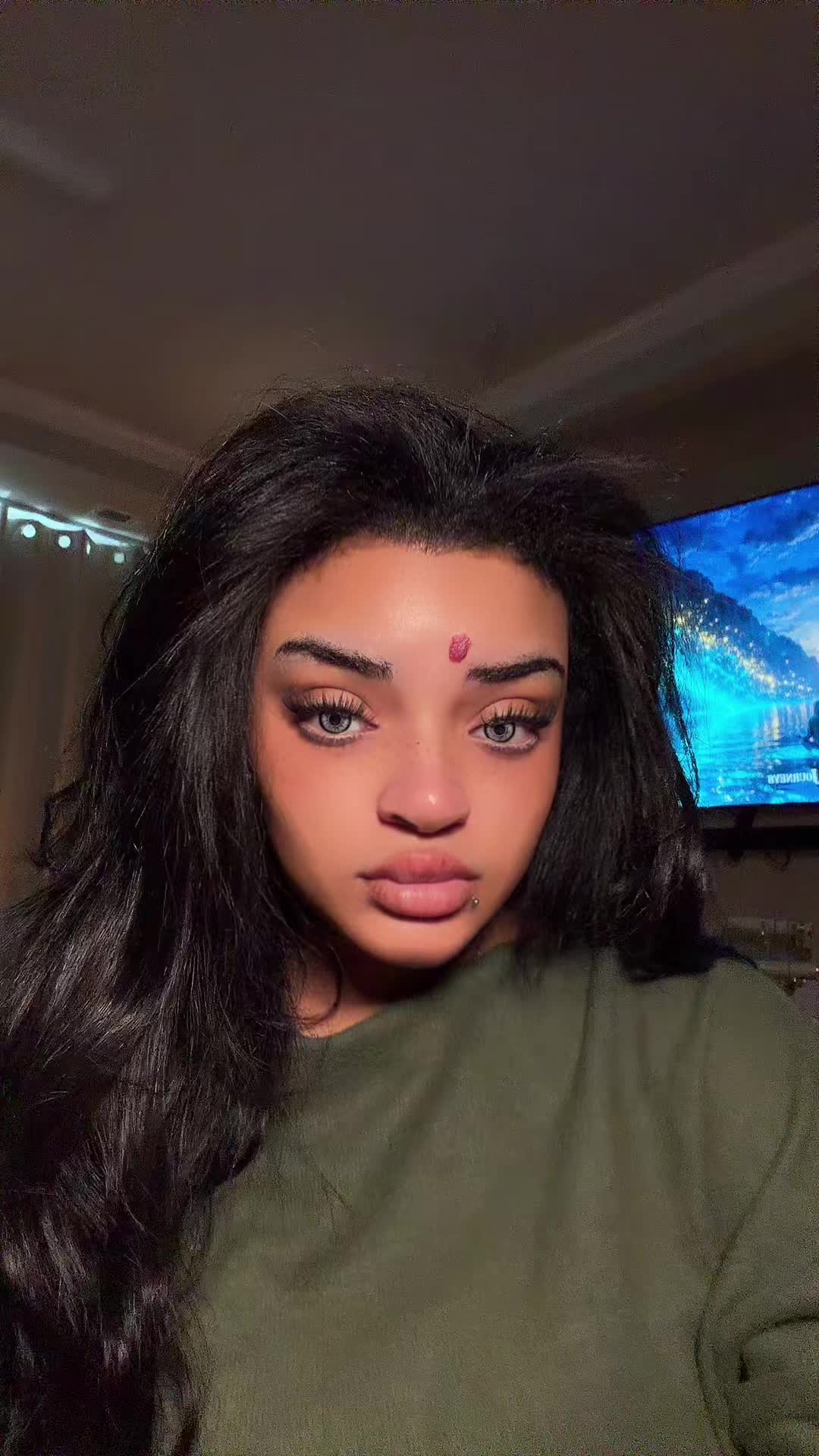 @Anastasia ✨