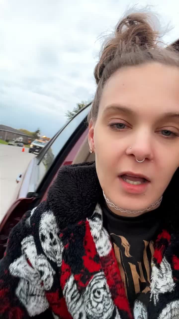 @CrystalBlue93
