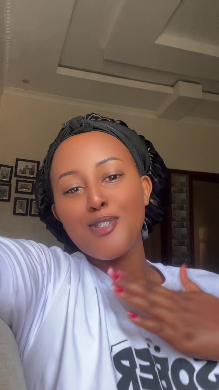 @kamatarisandra🇷🇼