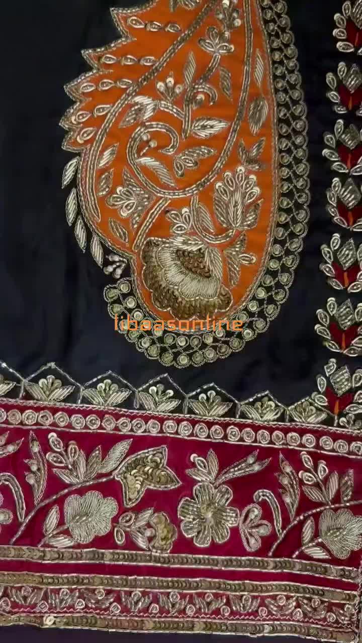 @ਲਿਬਾਸ by ਕੌਰ