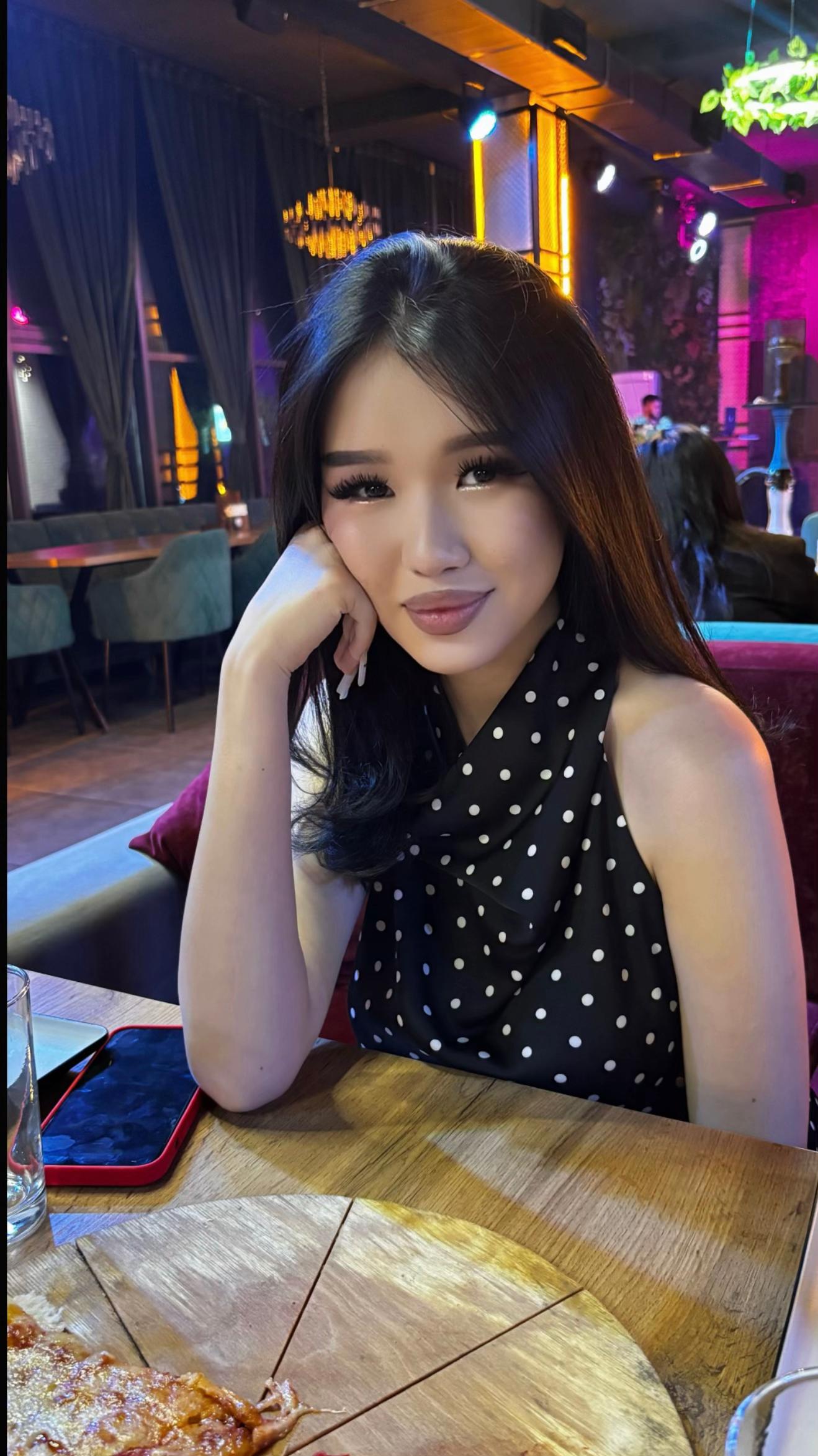 @𝐀𝐈𝐓𝐈𝐌𝐁𝐄𝐓𝐎𝐕𝐀 🪽
