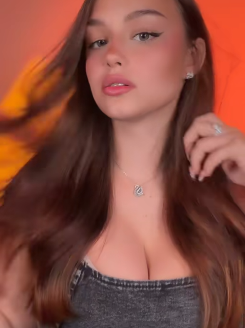 @AnnaWorld🍓