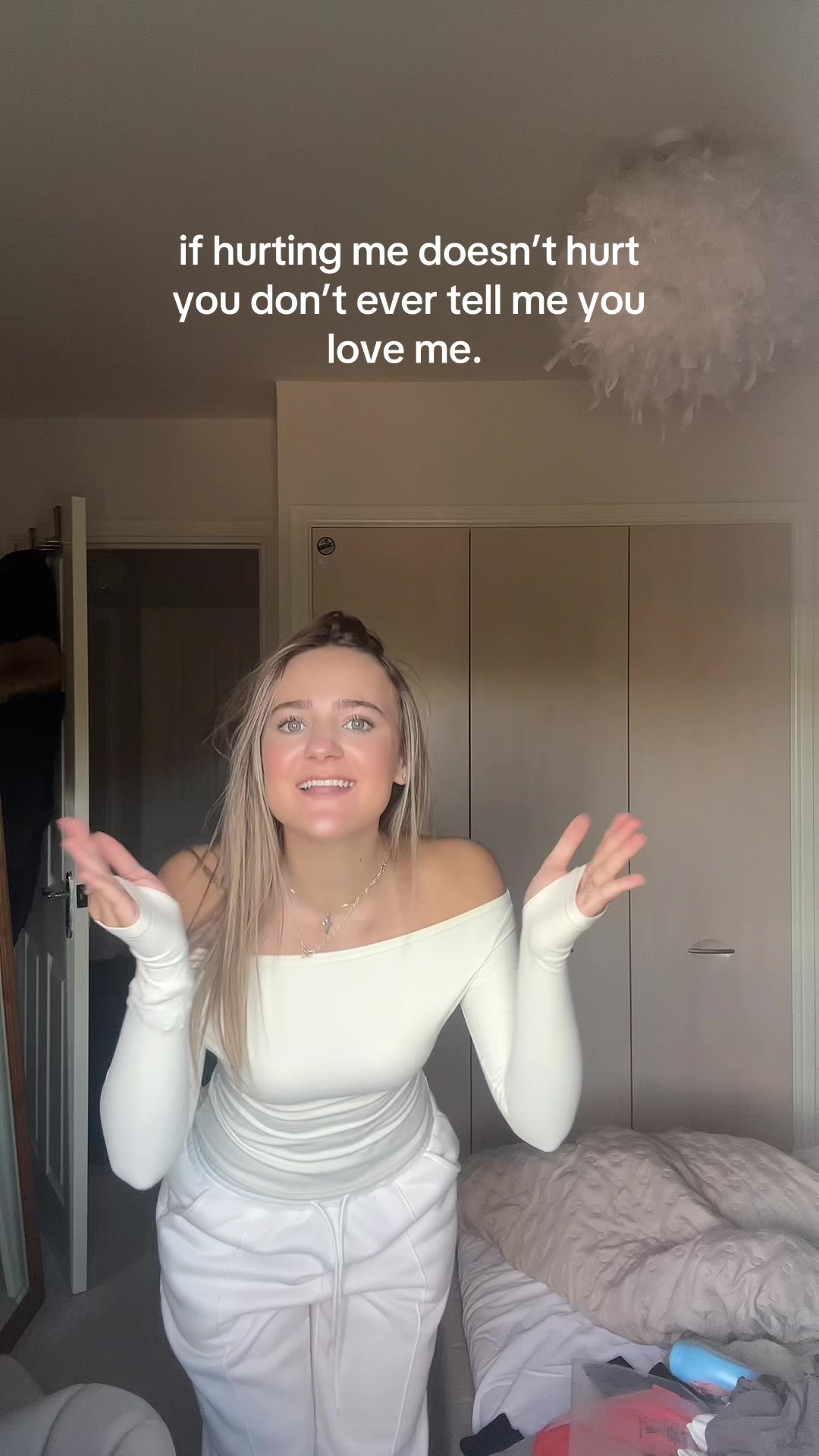 @𝐁𝐞𝐥𝐥𝐚-𝐠𝐫𝐚𝐜𝐞