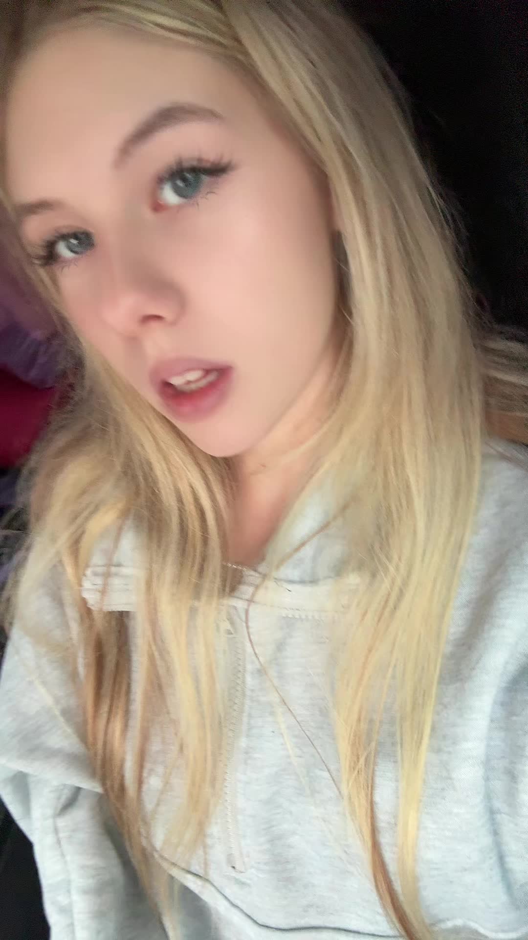 @Никуша