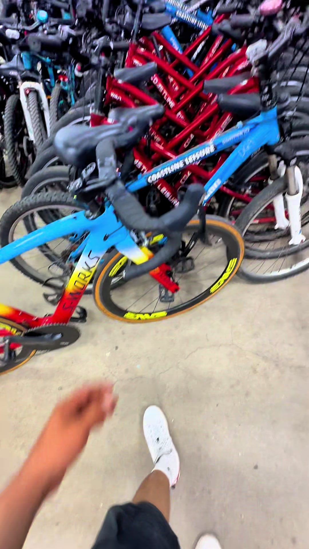 @꧁🚴‍♂️MICHAEL HTUT KHAUNG🇸🇬꧂