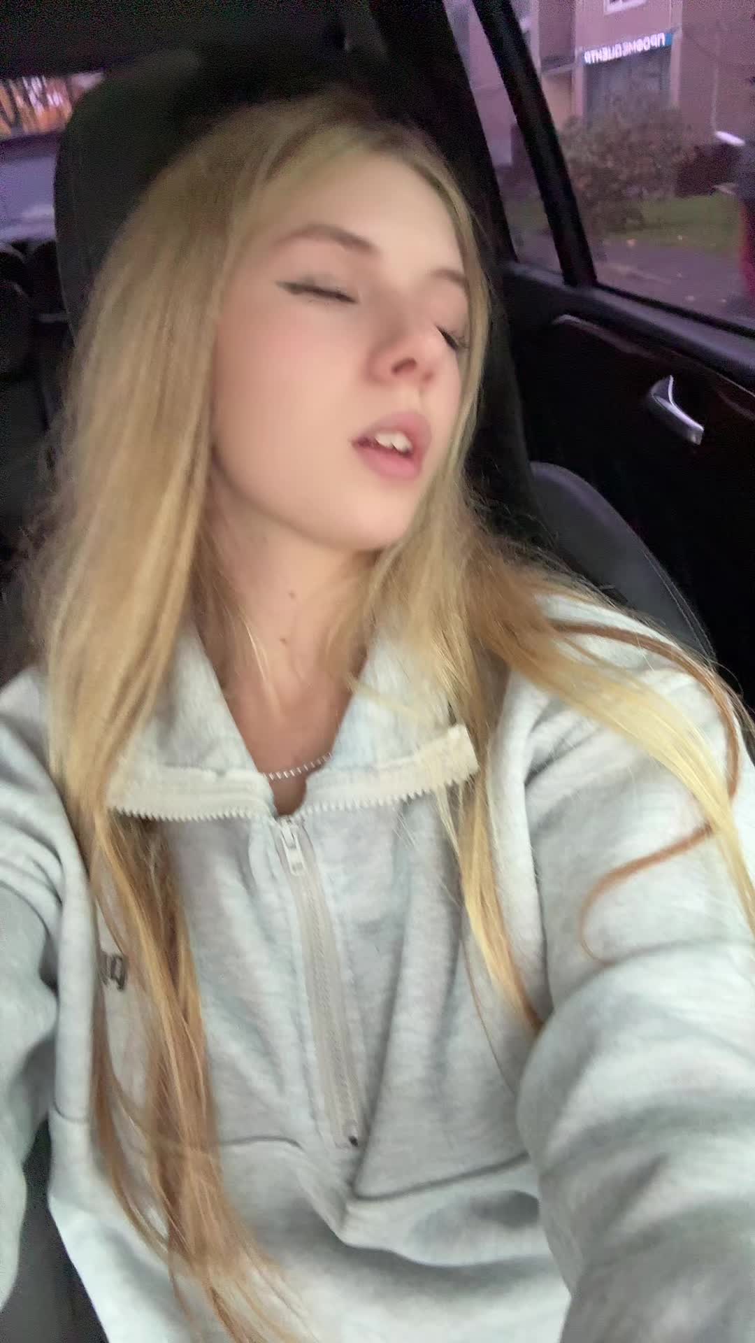 @Никуша