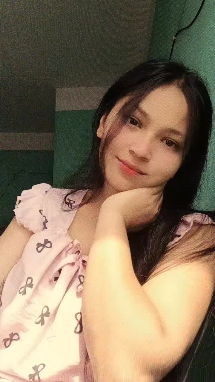 @𝓡𝓸𝔃𝔂🥰