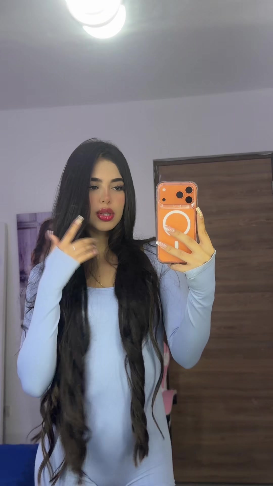 @valenmejia_oficial