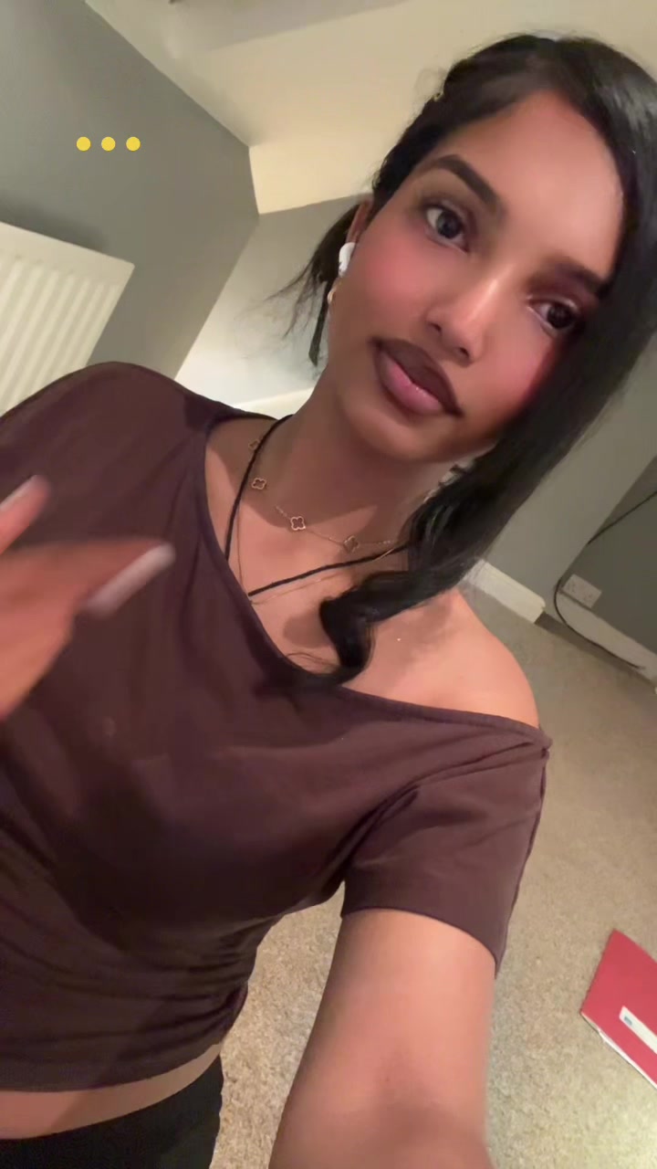 @dee_t06