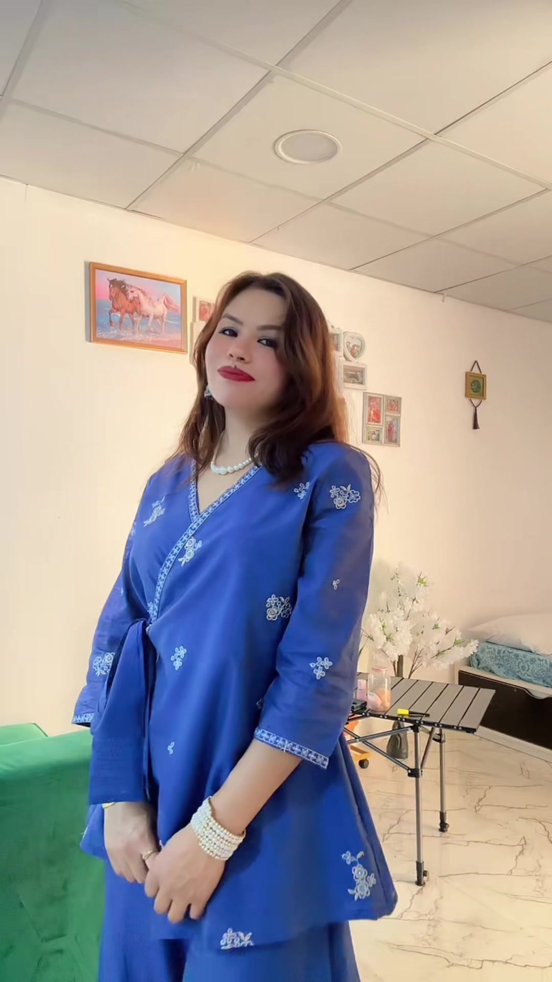 @sarika pradhan