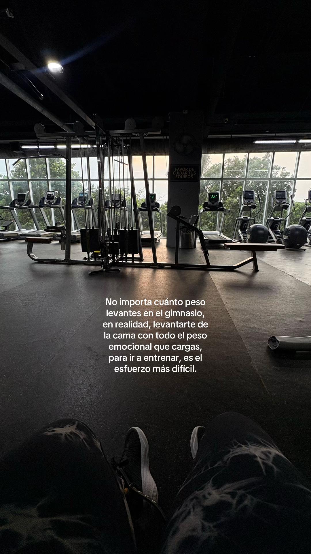 @Larojita