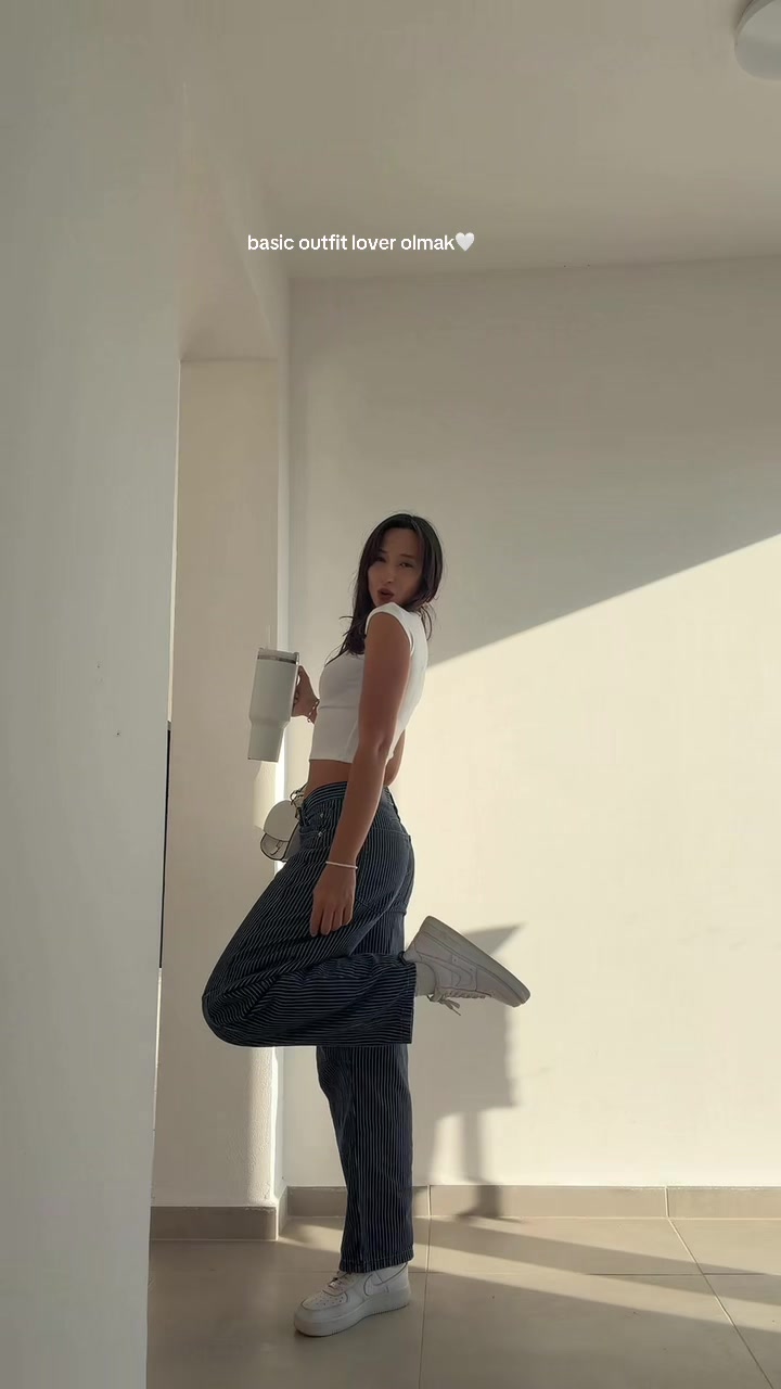 @ИK🦩