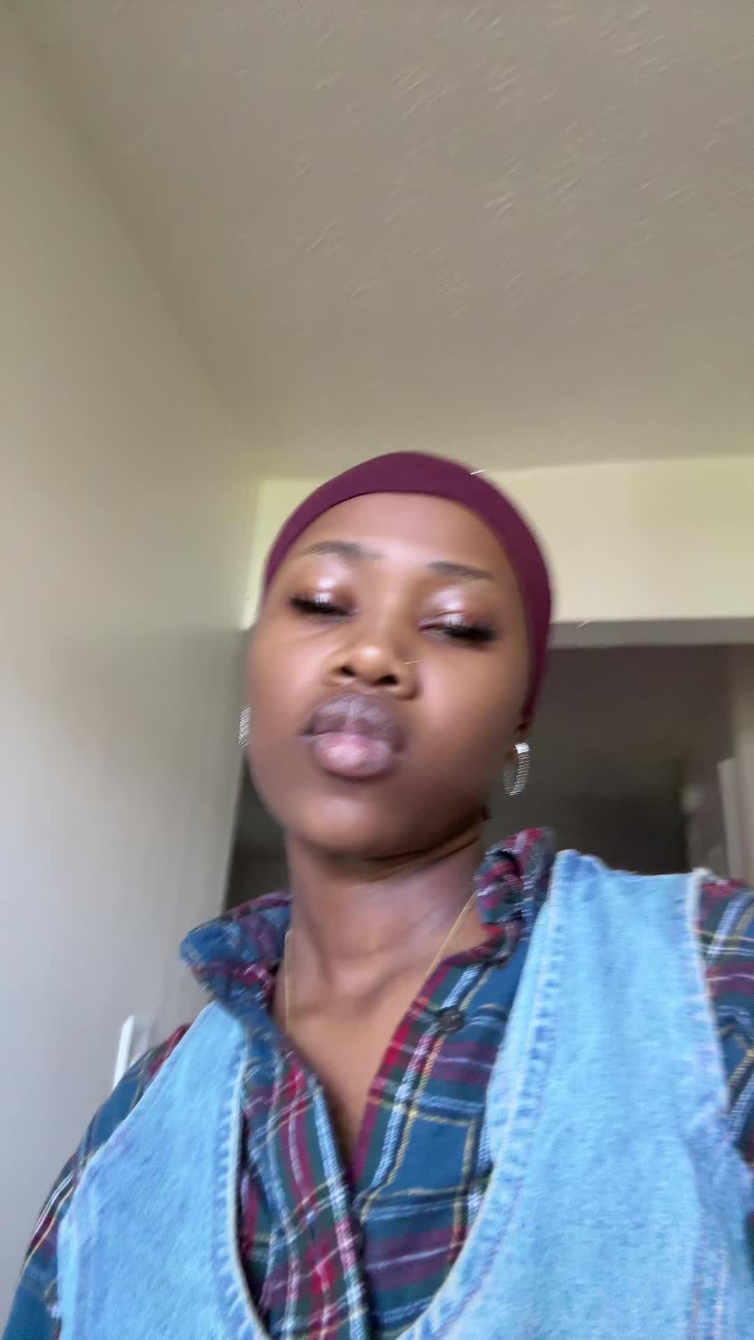 @Niya_Sabna