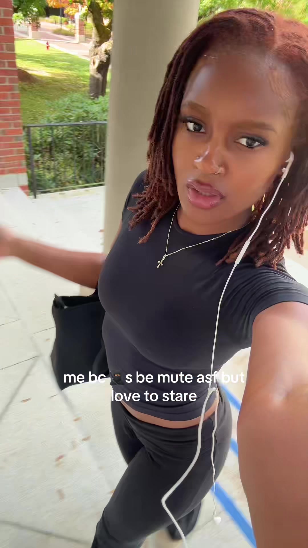 @mamikola