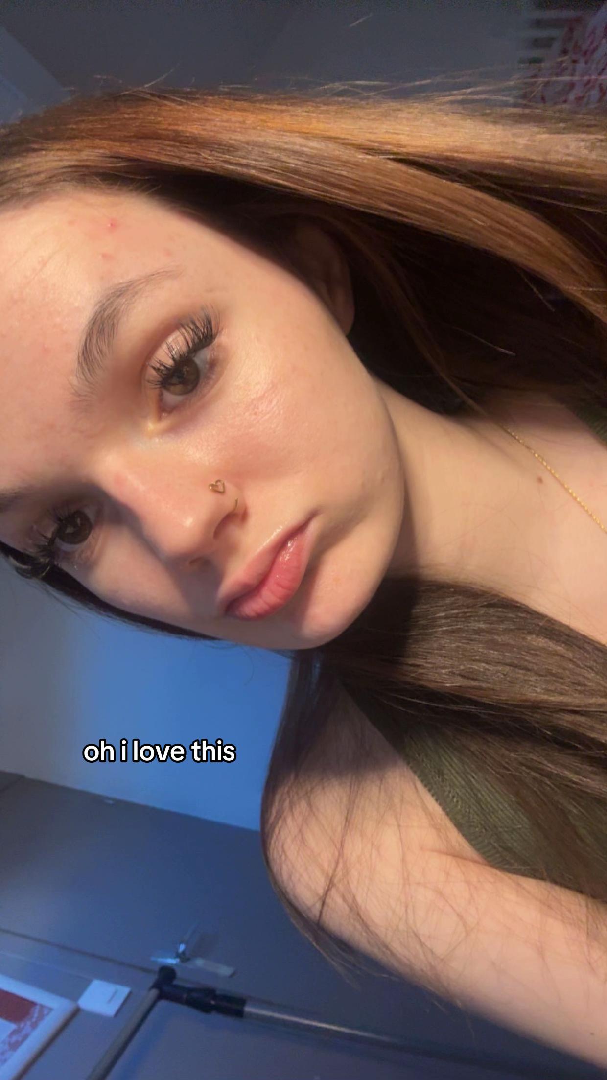 @︎