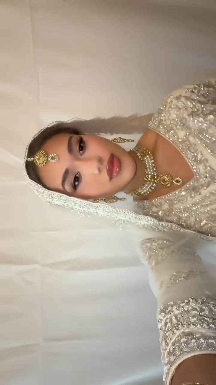 @tiana