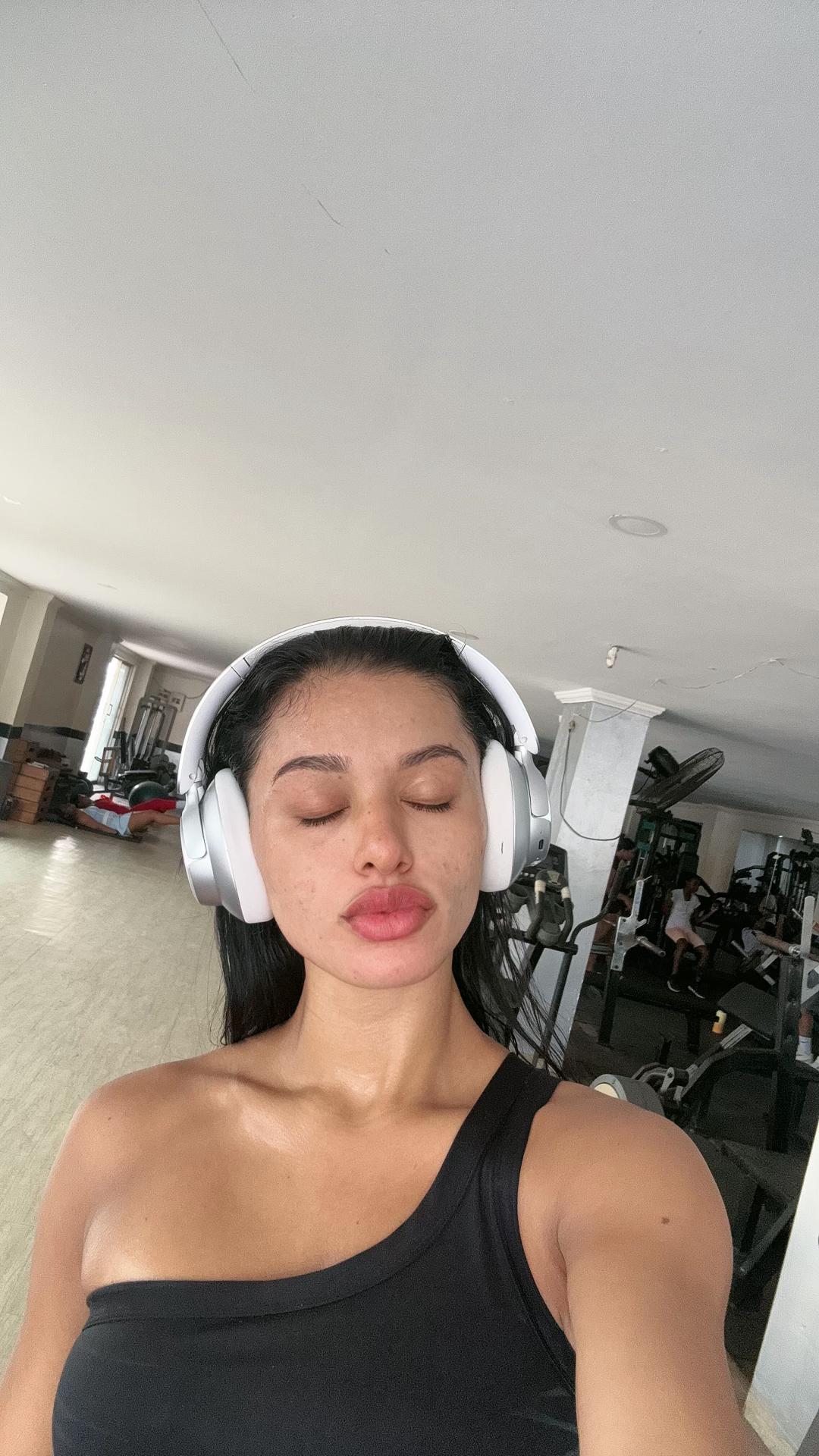 @Sagitario01