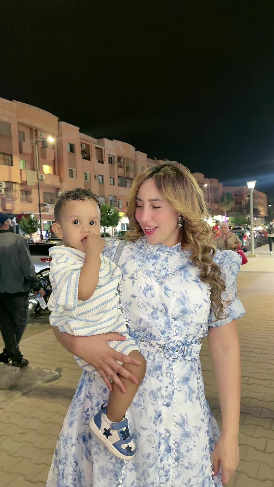 @chama & hamza ❤️👩❤️👨