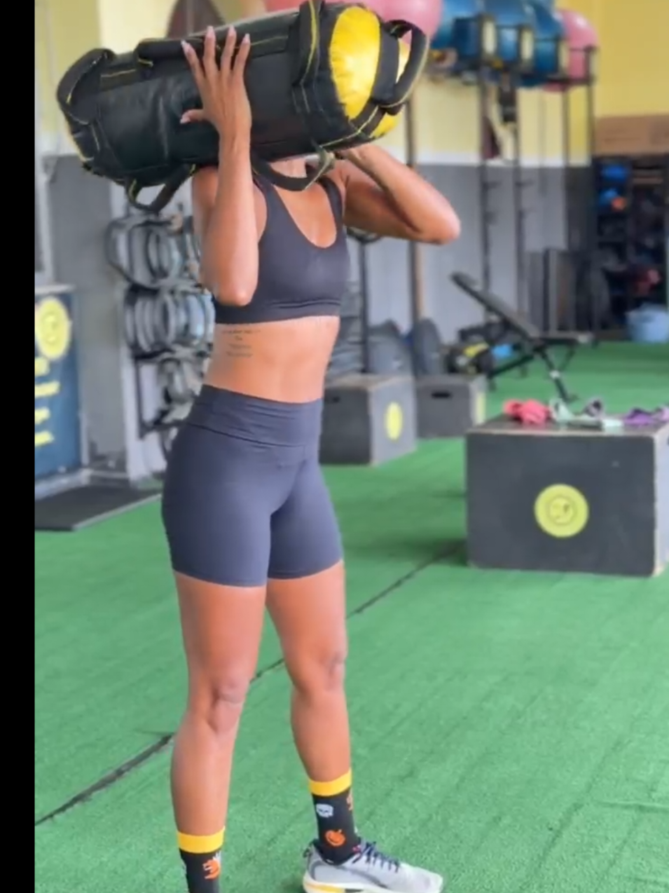 @Siara Mendonça