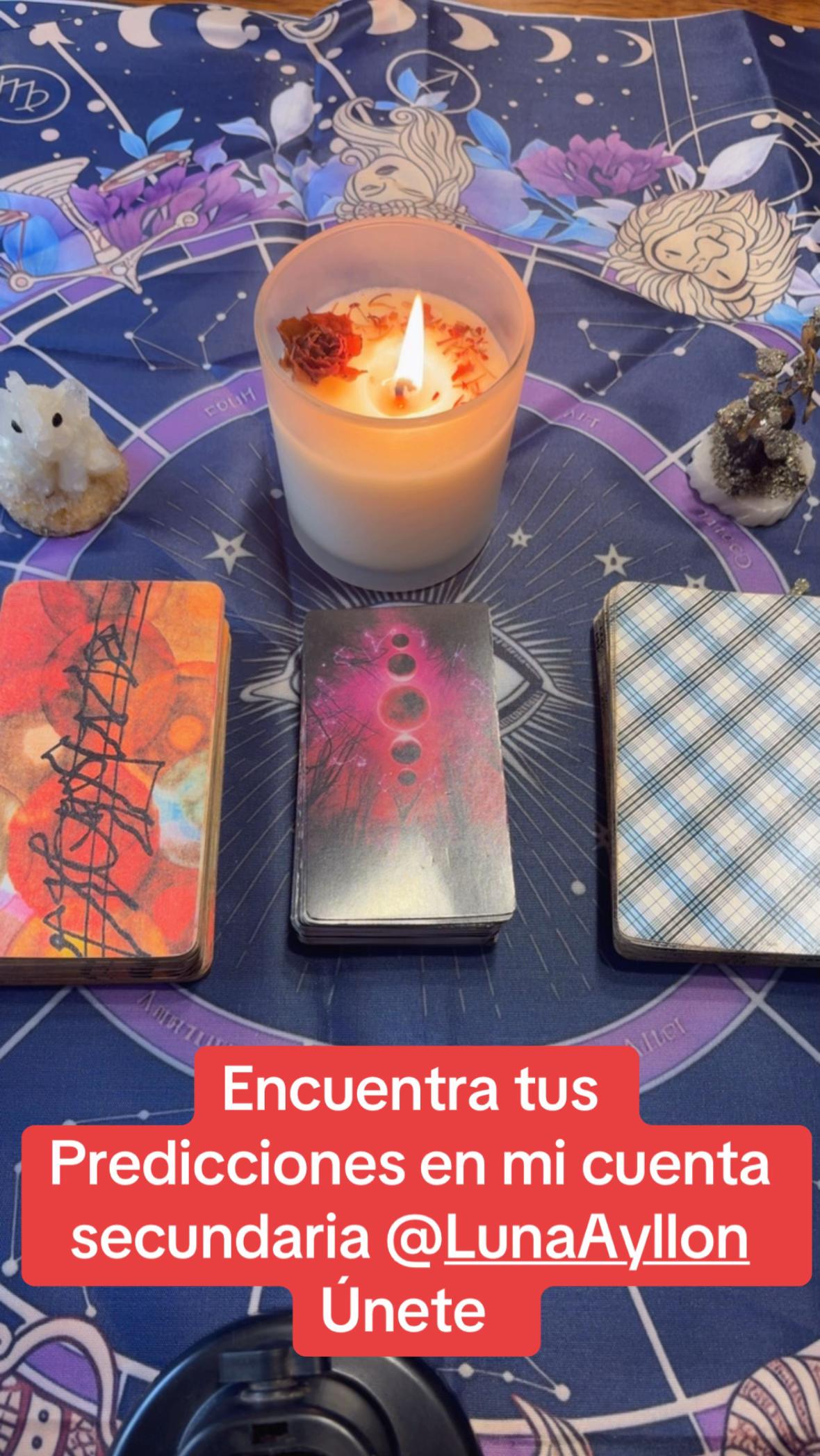 @Luna Ayll&oacute;n
