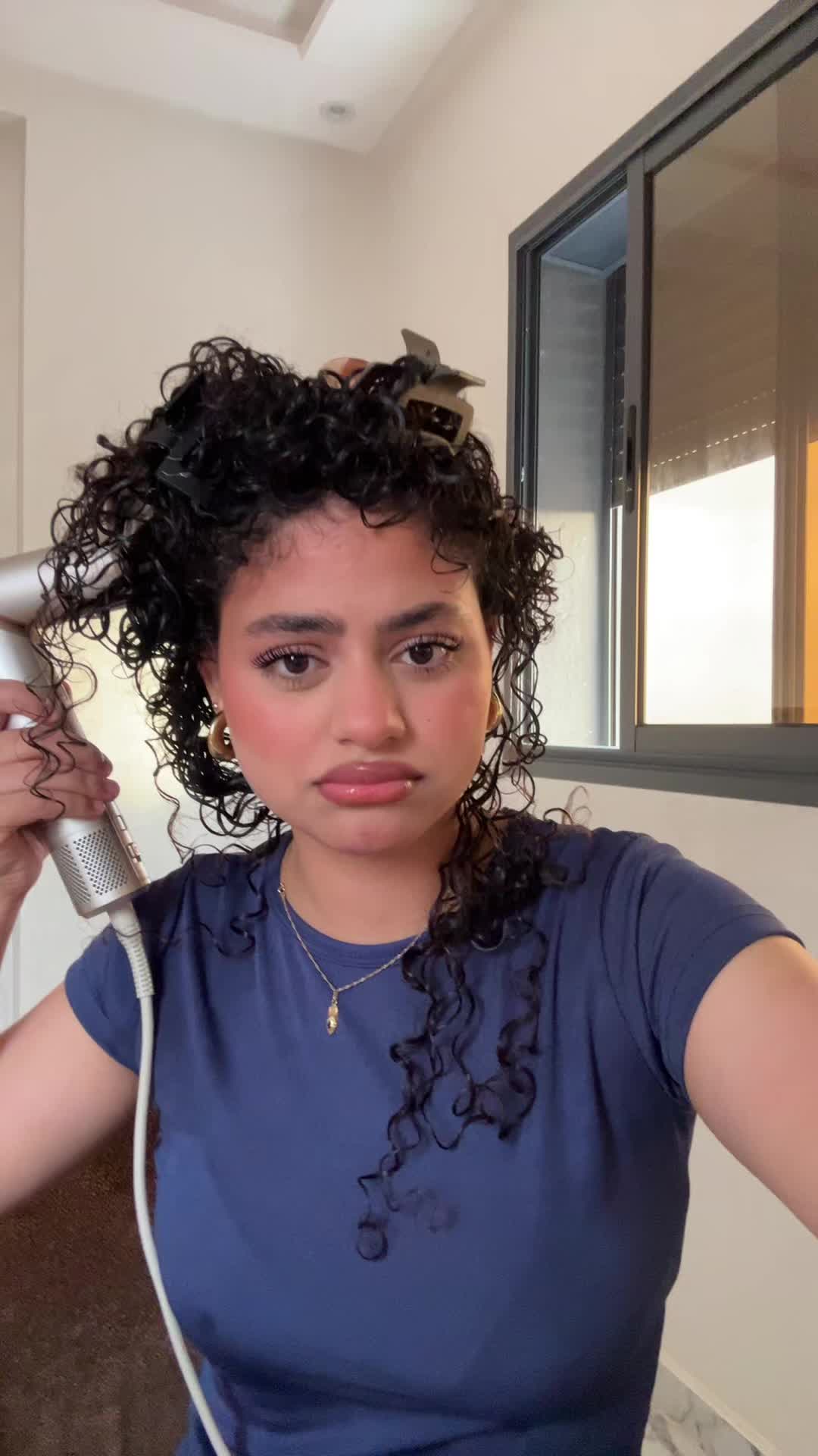 @itsnadaofficial.xo