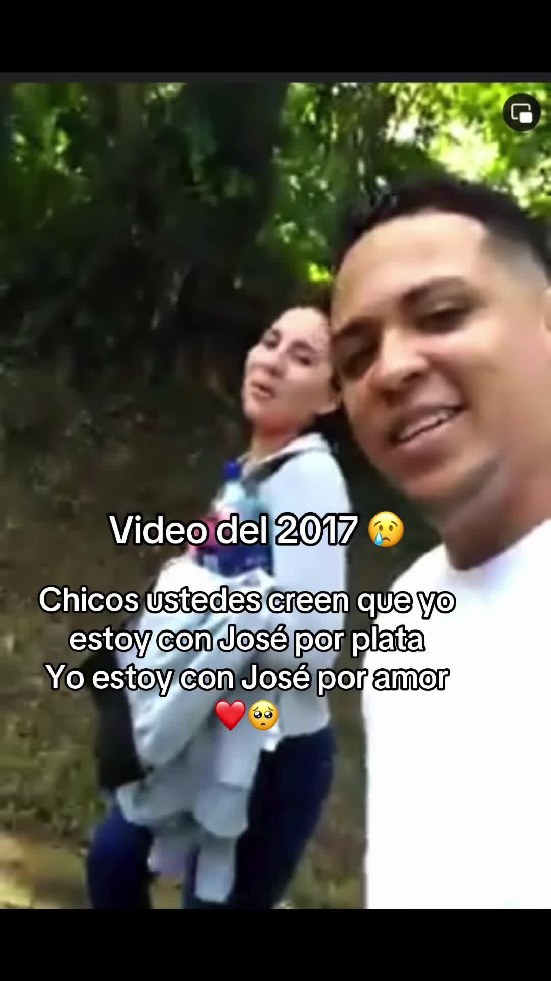 @Violeta 🦂