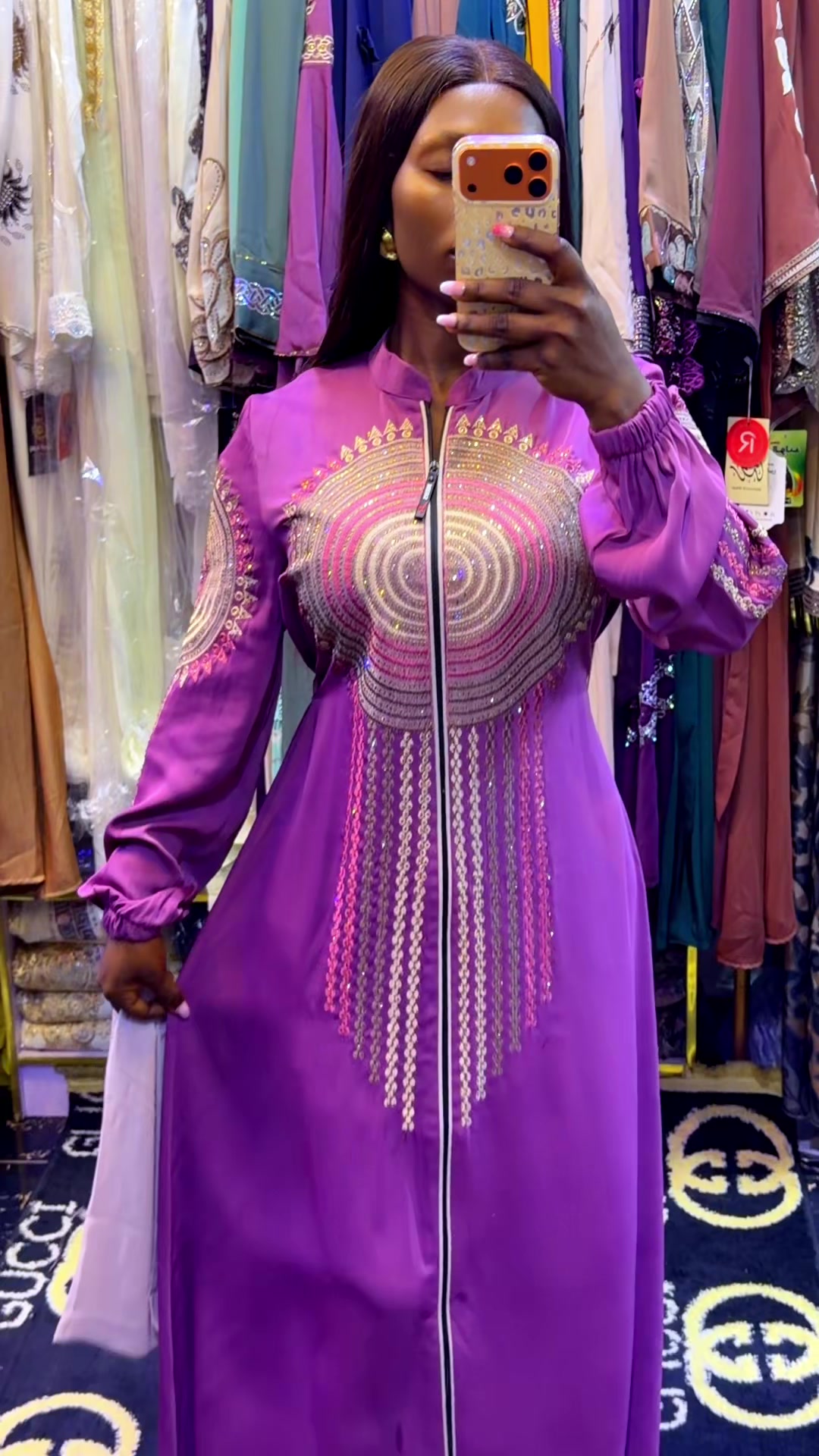 @Oyins_wears