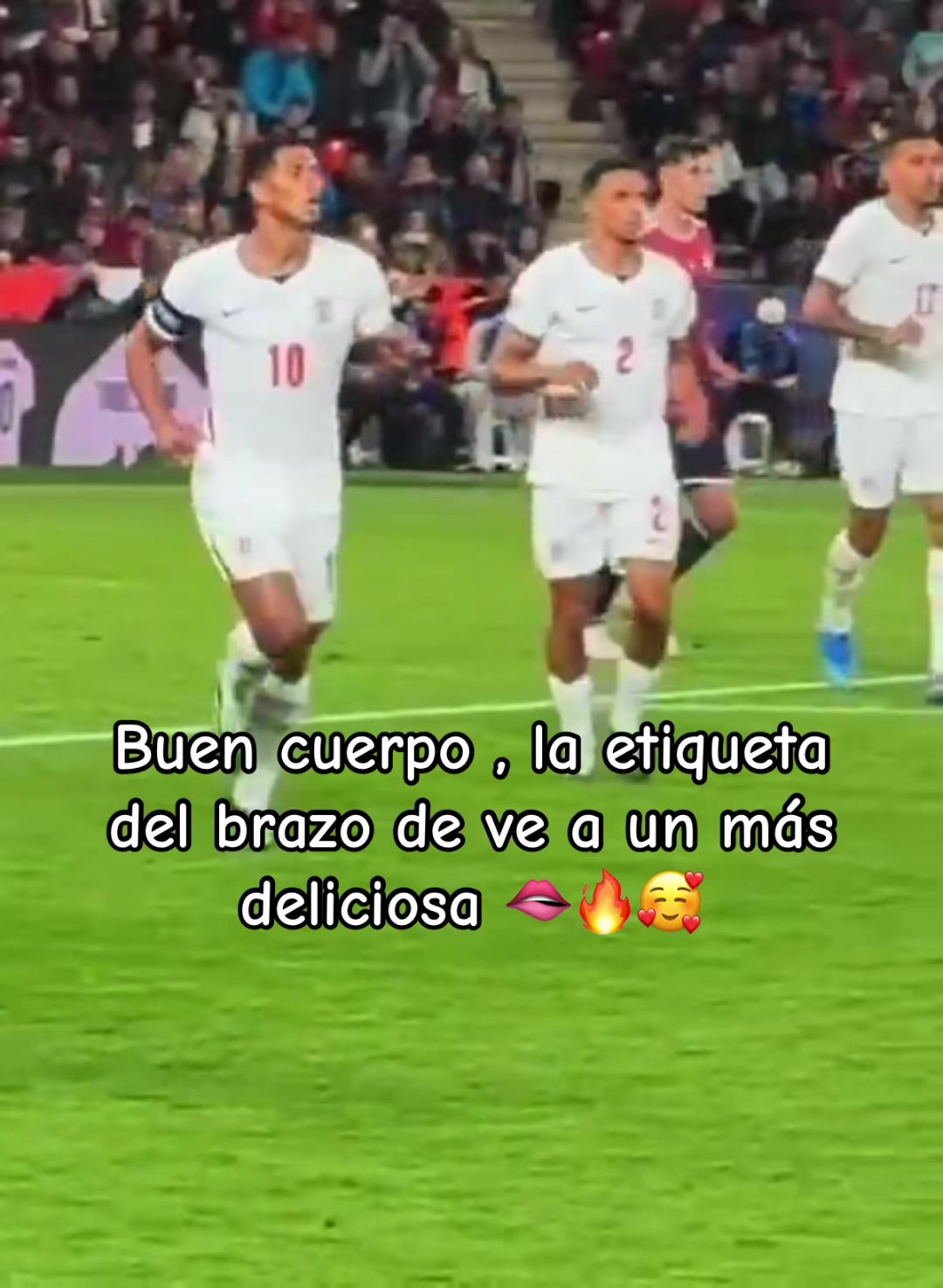 @Elena Regia 🦁🥰🥂✨
