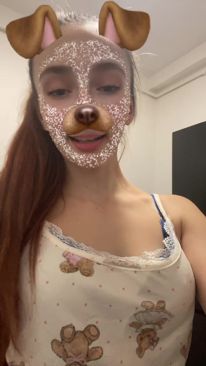 @Ella