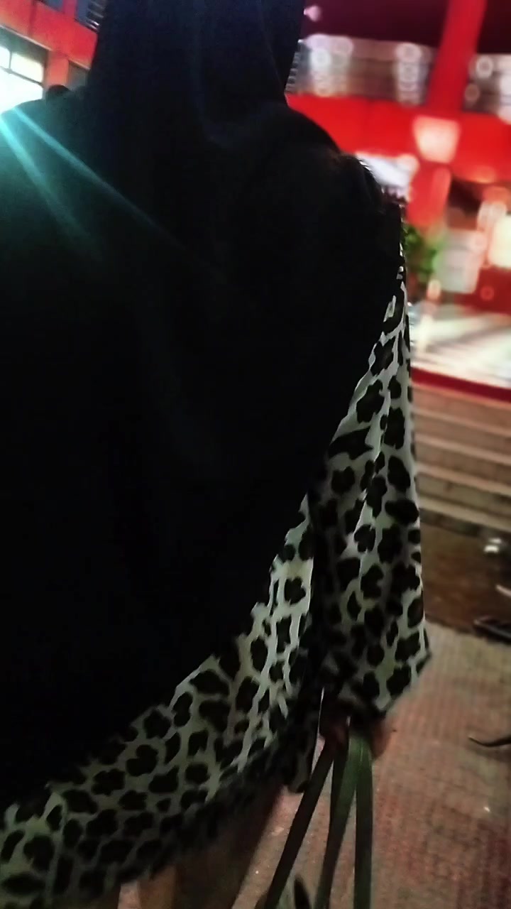 @SaFaMoNi🥀