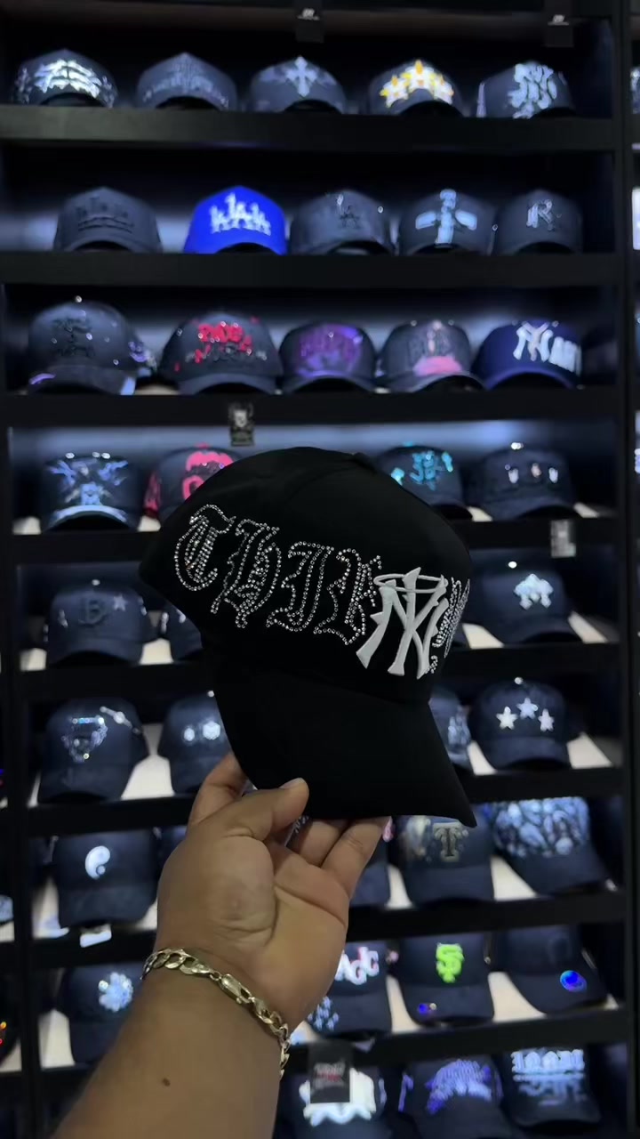 @STYLISH.CAPS