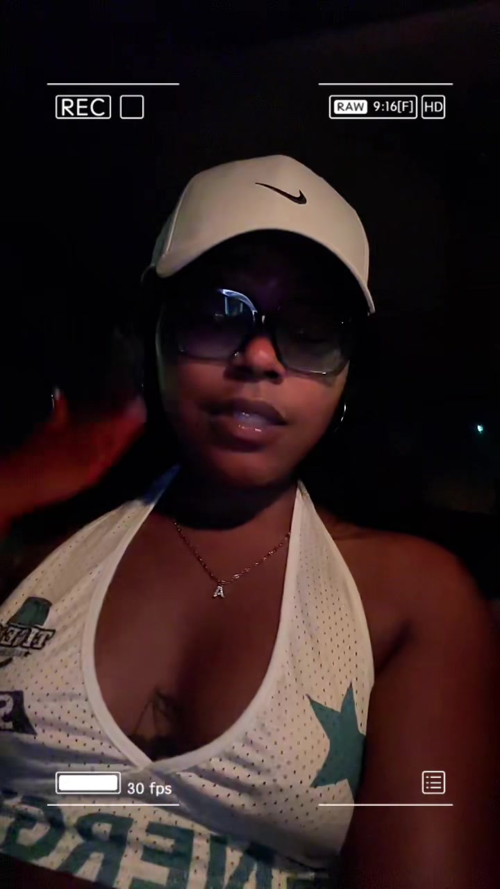 @Ariianaa_Laniisee🥀