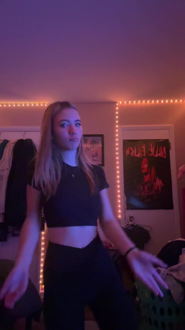 @livy.poo.16
