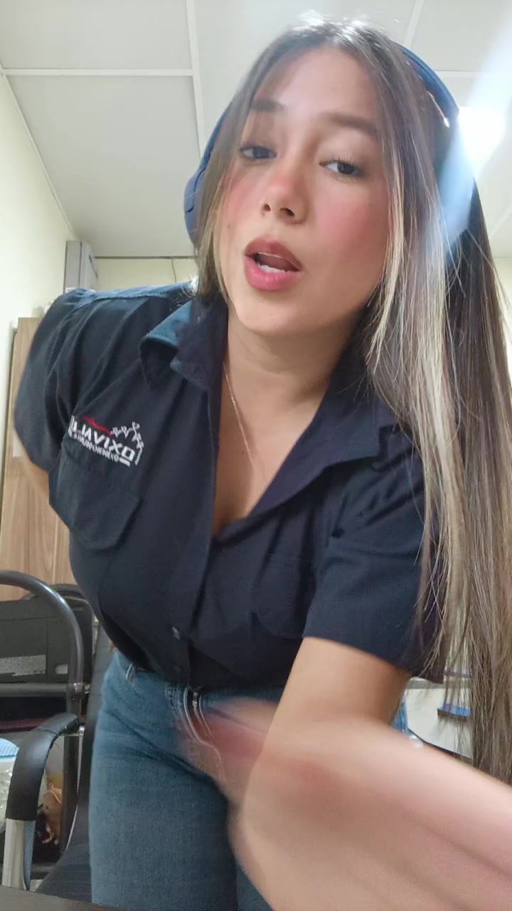 @Valeria🧩