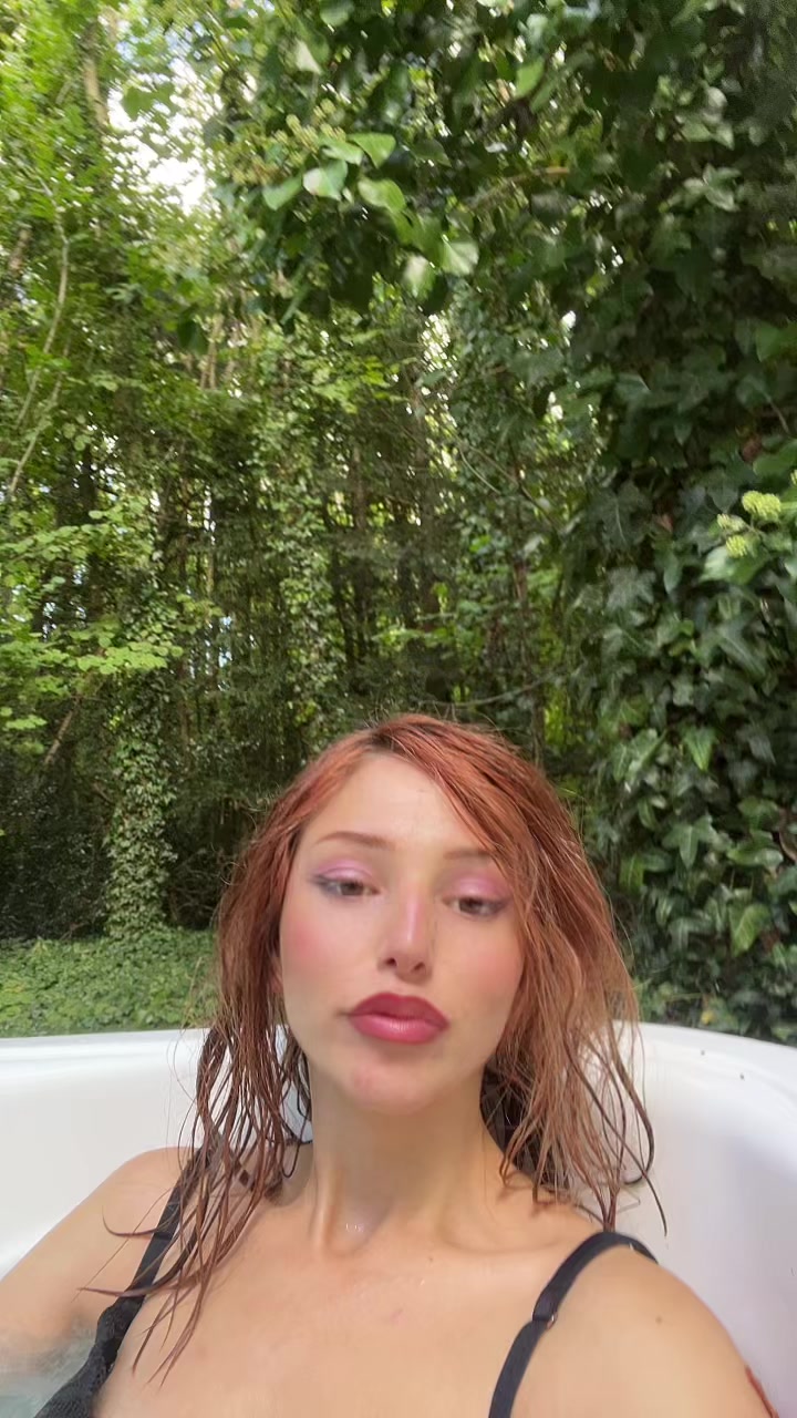 @artjola