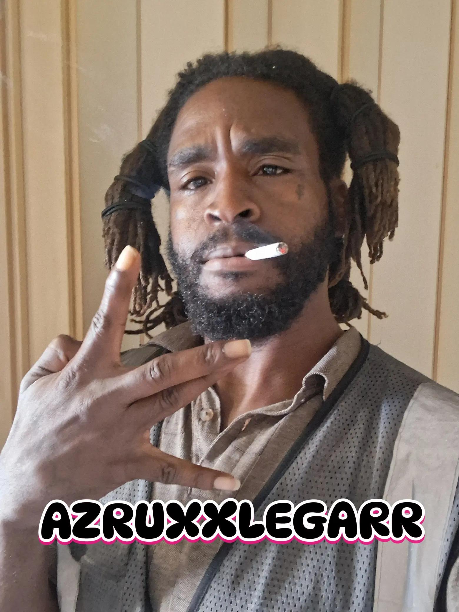 @AZ RUXXLE GARR
