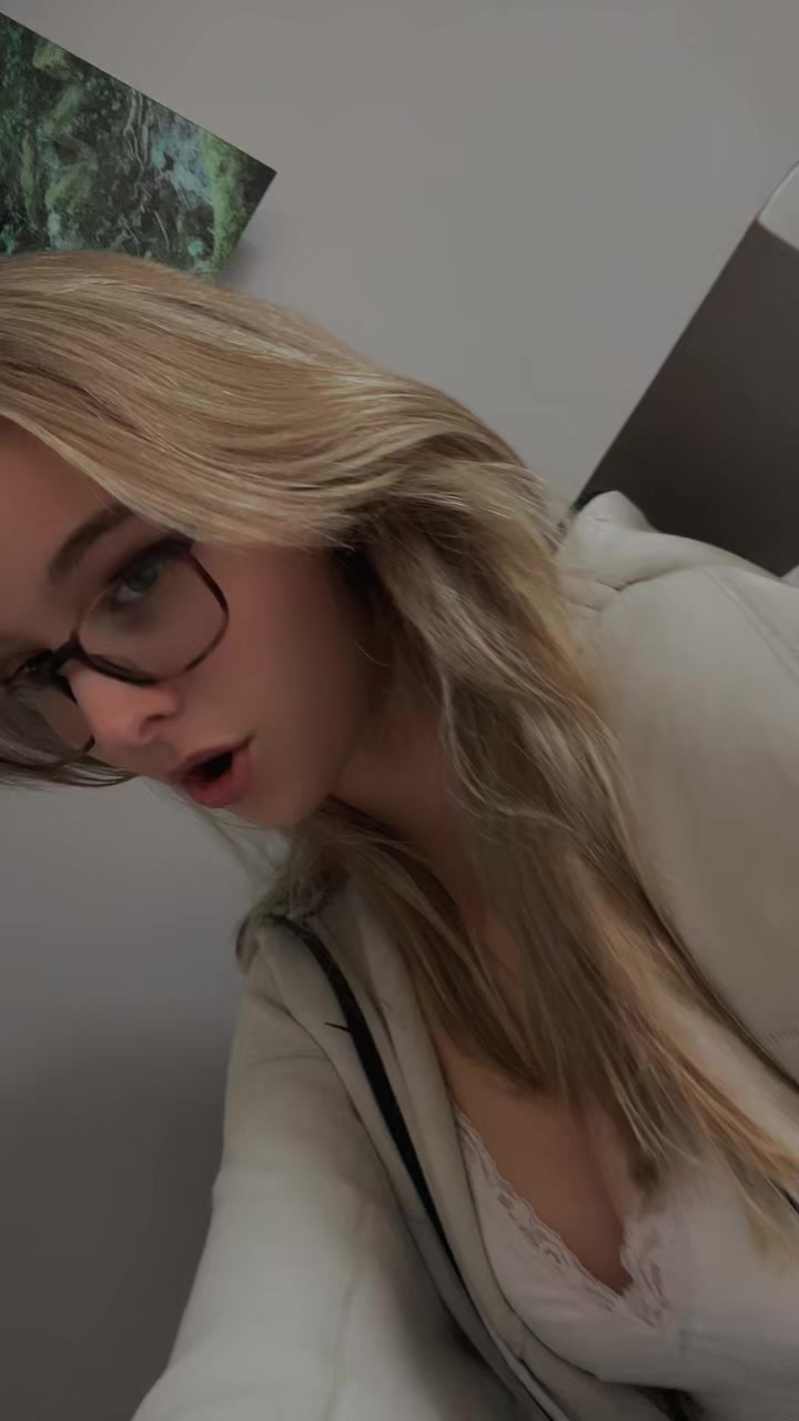 @Chlo&eacute;