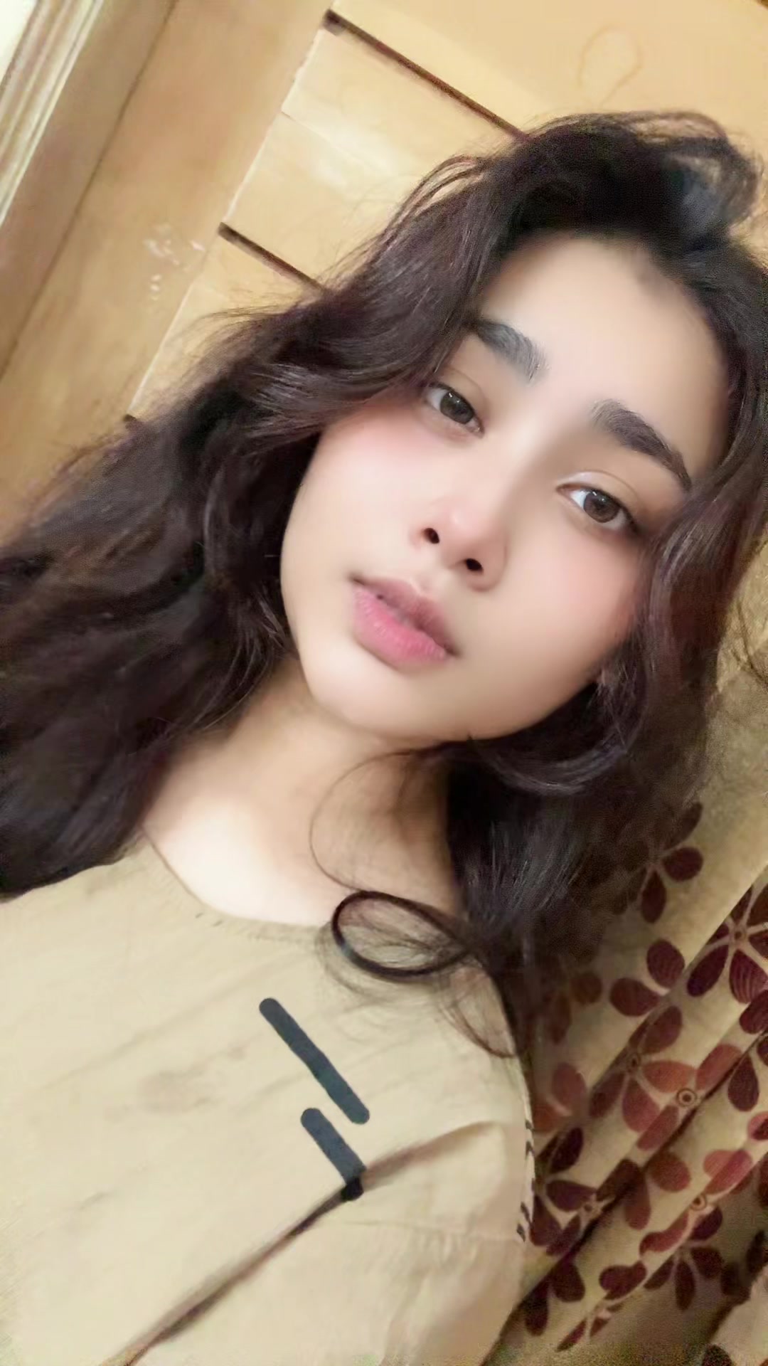 @Rupkotha 💢