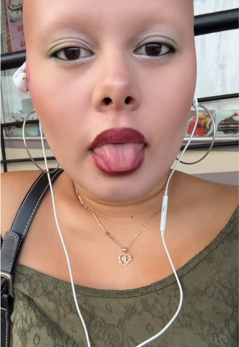 @Paola