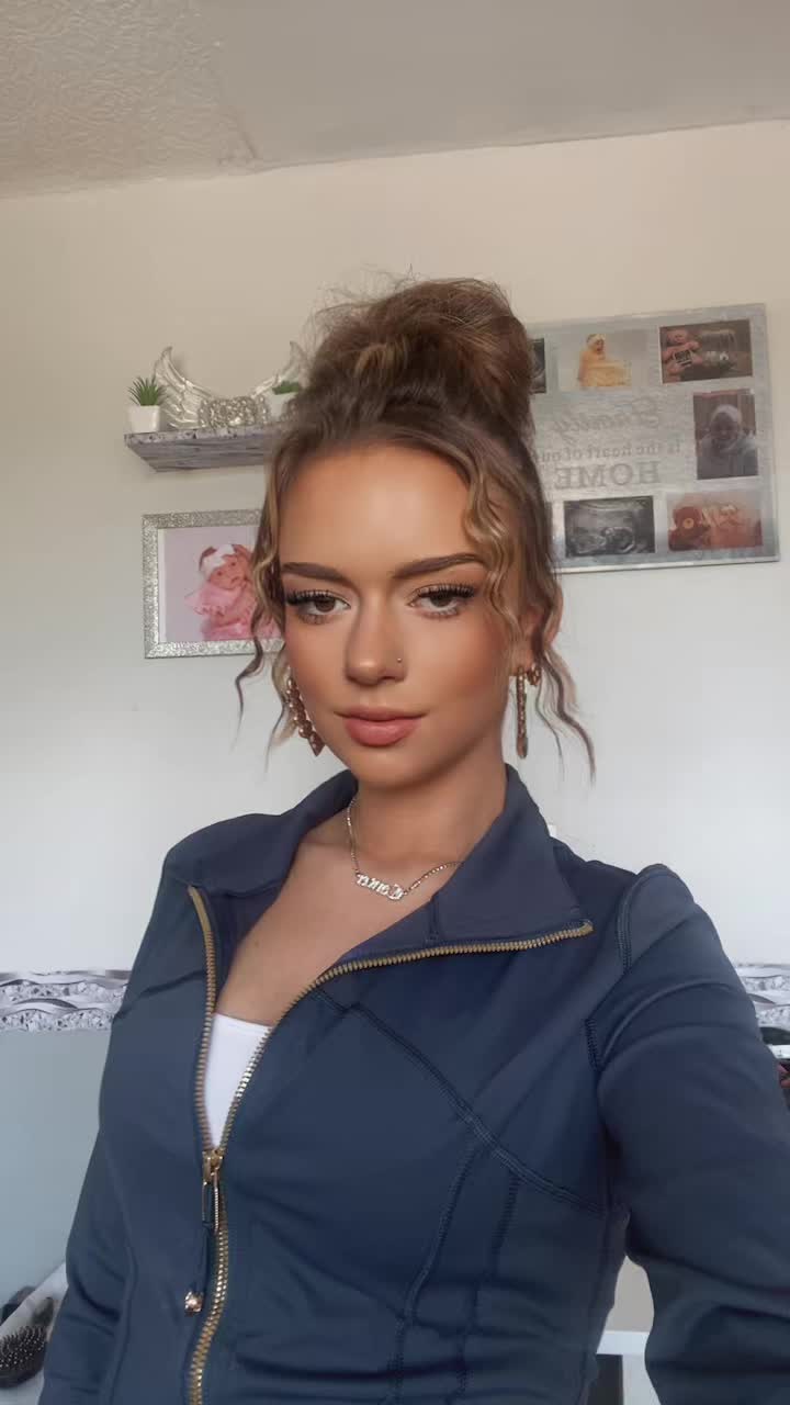 @💋CHLO💋