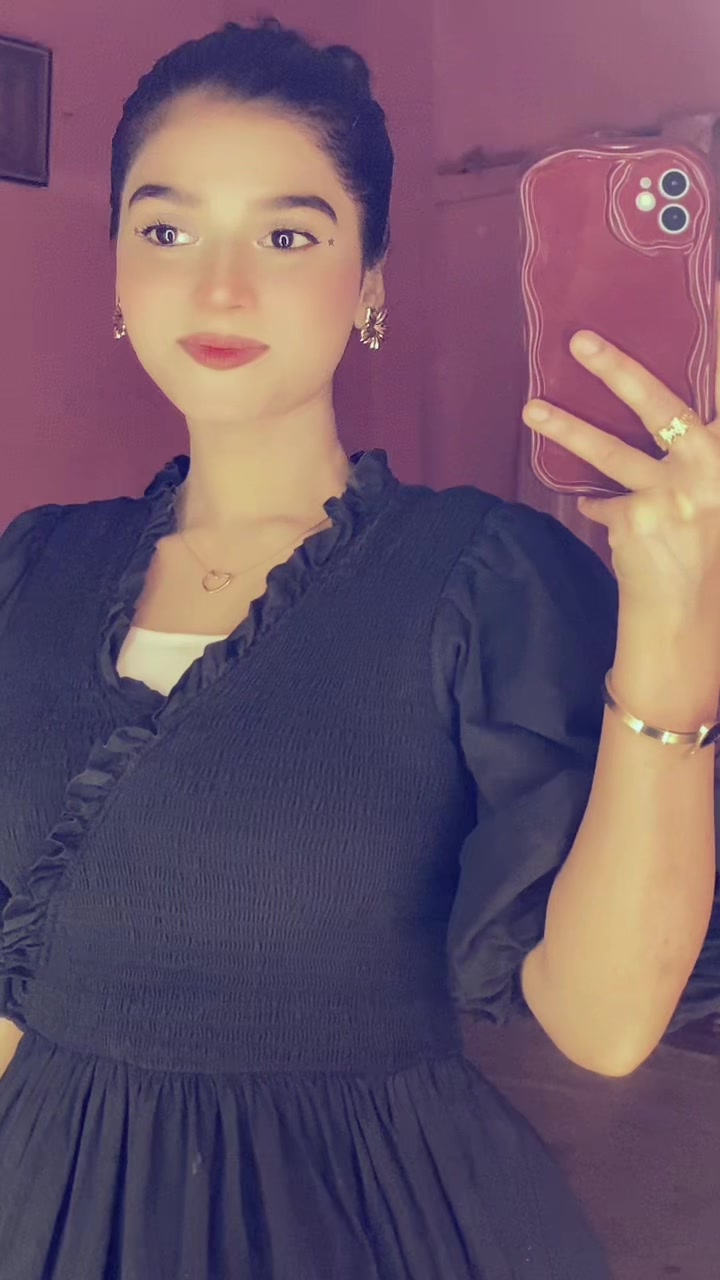 @Uzmi_sheikh112