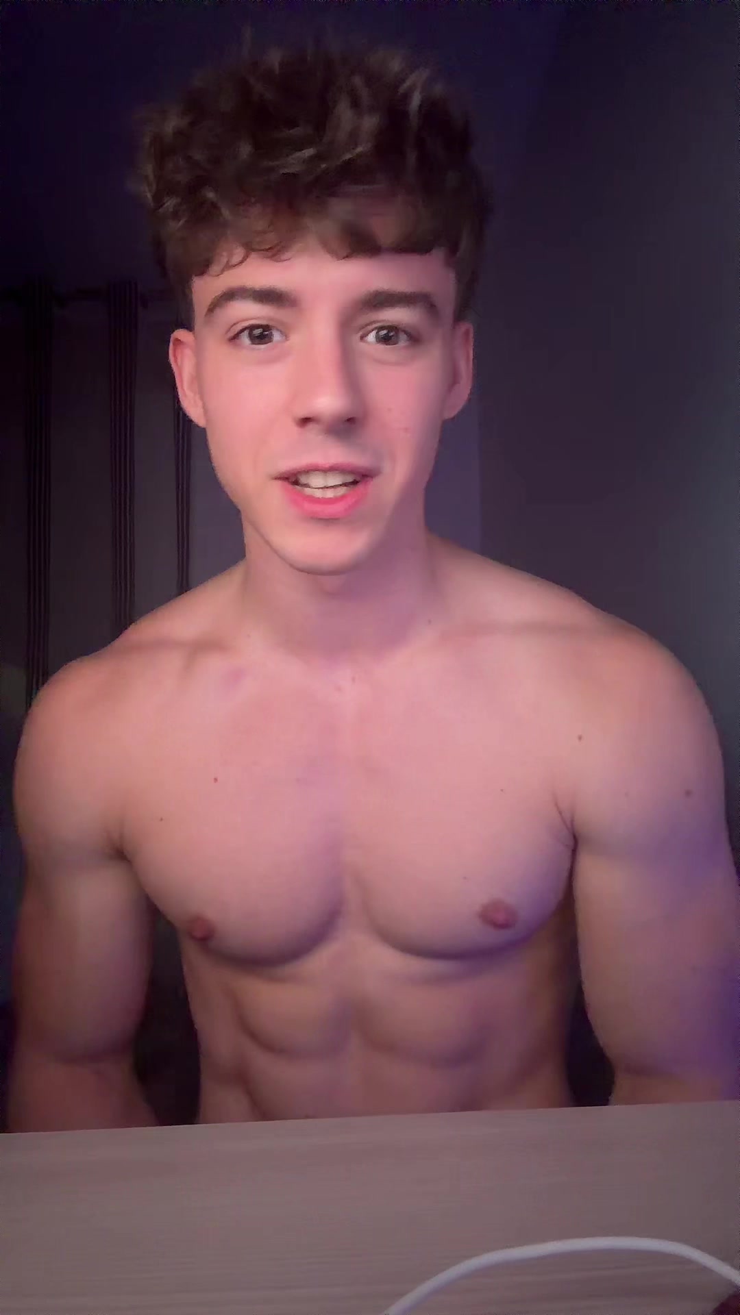 @Teuz