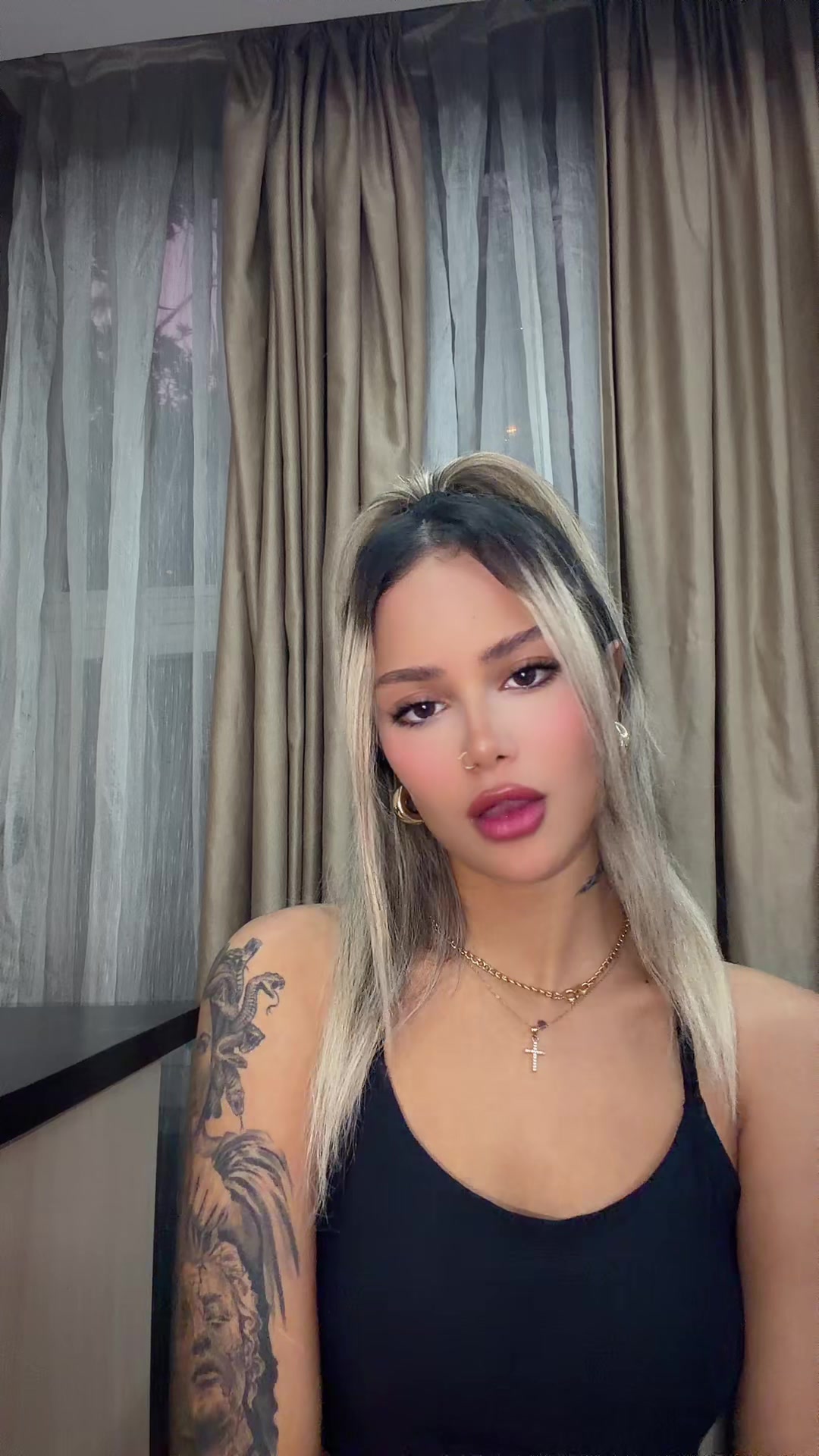 @Tina